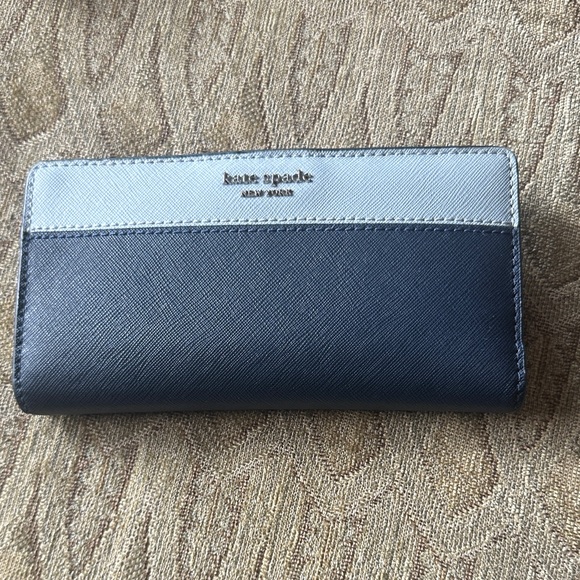 Kate Spade Navy and Light Gray Wallet - Picture 1 of 7